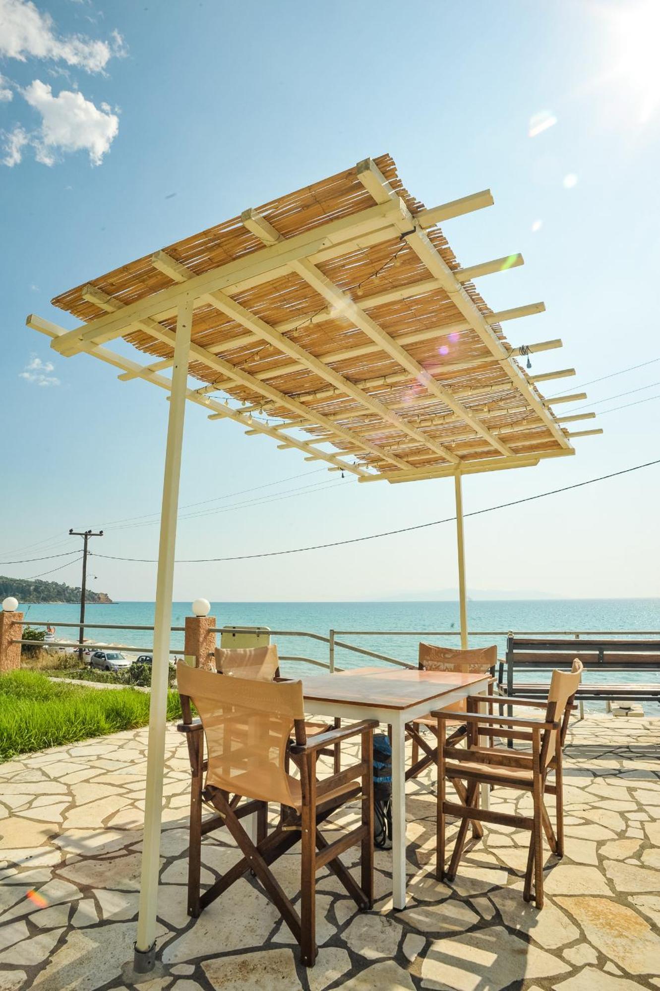 Rosa'S Beach Studios Lurdáta Kültér fotó