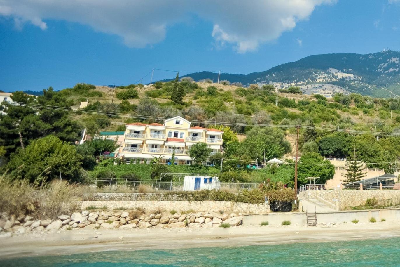 Rosa'S Beach Studios Lurdáta Kültér fotó