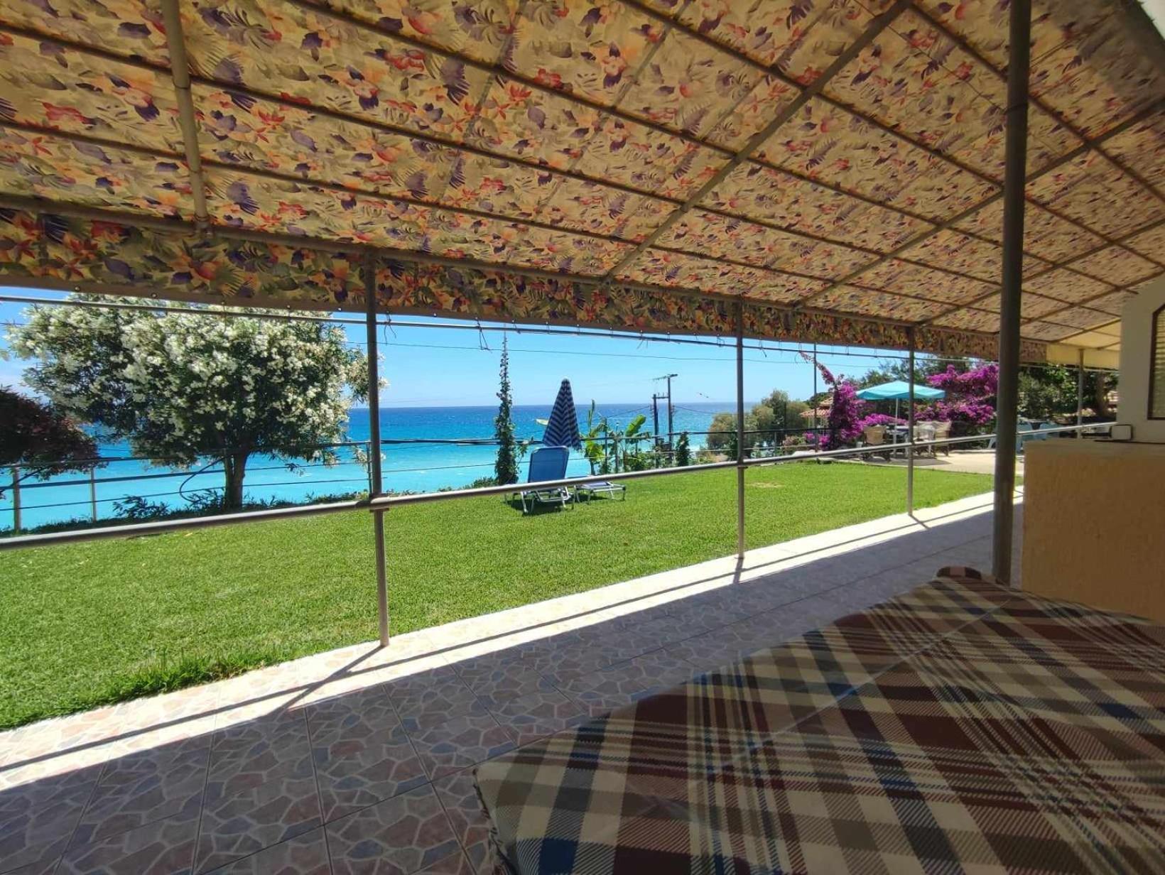 Rosa'S Beach Studios Lurdáta Kültér fotó