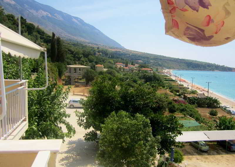 Rosa'S Beach Studios Lurdáta Kültér fotó
